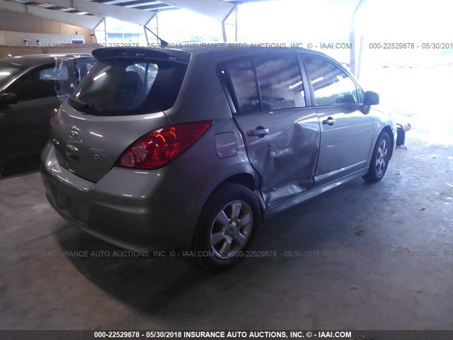 3N1BC1CP1BL517878 - 2011 NISSAN VERSA S/SL GRAY photo 4