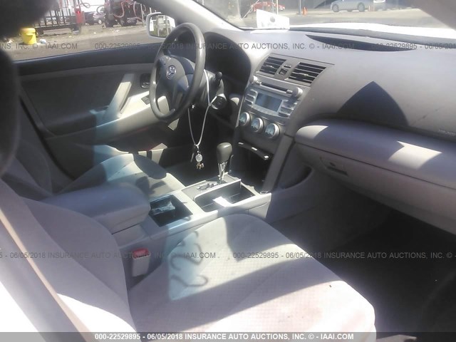 4T1BE46K89U831385 - 2009 TOYOTA CAMRY SE/LE/XLE 白色 照片 5