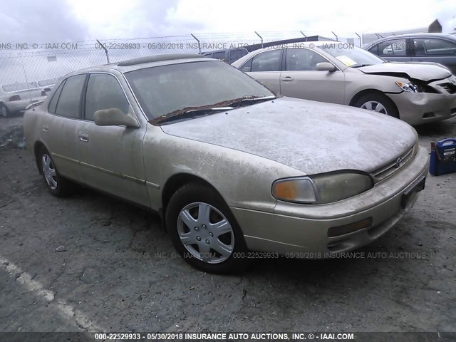 4T1BF12K3TU142279 - 1996 TOYOTA CAMRY LE/XLE/SE 金色 照片 1