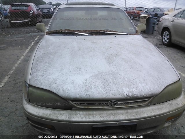 4T1BF12K3TU142279 - 1996 TOYOTA CAMRY LE/XLE/SE 金色 照片 6