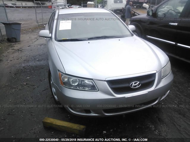 5NPEU46F06H092641 - 2006 HYUNDAI SONATA GLS/LX SILVER photo 6