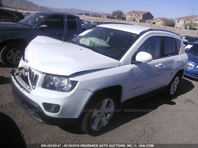 1C4NJCEB6GD543127 - 2016 JEEP COMPASS LATITUDE 白色 照片 2