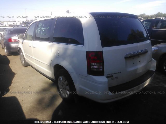 2A4RR4DE8AR315852 - 2010 CHRYSLER TOWN & COUNTRY LX WHITE photo 3