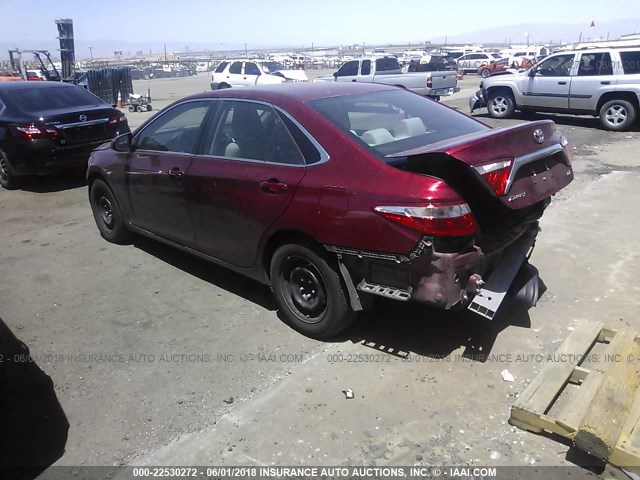 4T1BF1FK6FU876039 - 2015 TOYOTA CAMRY LE/XLE/SE/XSE RED photo 3