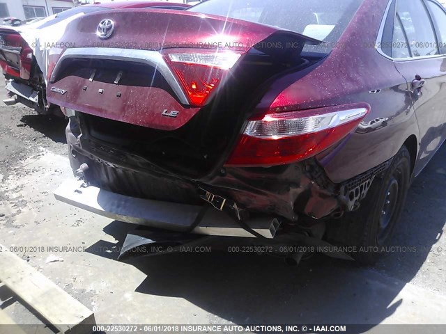 4T1BF1FK6FU876039 - 2015 TOYOTA CAMRY LE/XLE/SE/XSE RED photo 6