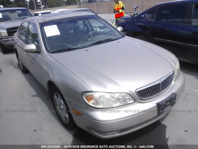 JNKCA31A3YT204917 - 2000 INFINITI I30 BEIGE photo 1