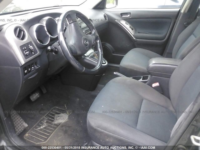 2T1KR32E85C501837 - 2005 TOYOTA COROLLA MATRIX XR BLACK photo 5