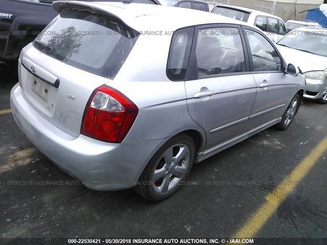 KNAFE161185013496 - 2008 KIA SPECTRA5 5 SX SILVER photo 4