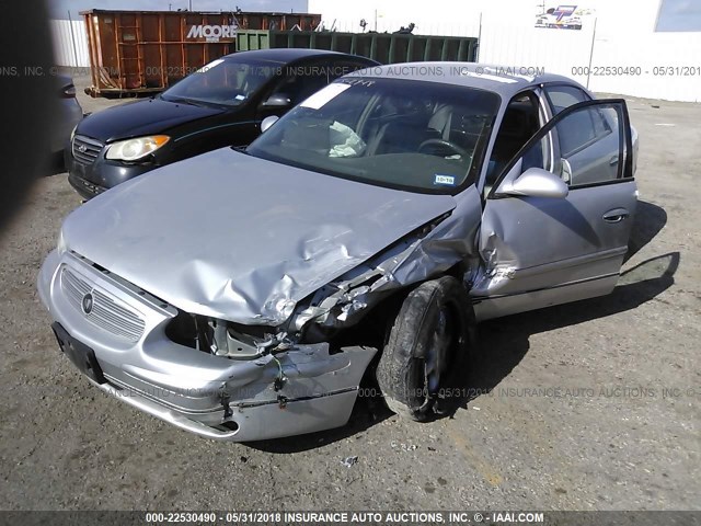 2G4WB55K721176624 - 2002 BUICK REGAL LS 银色 照片 2