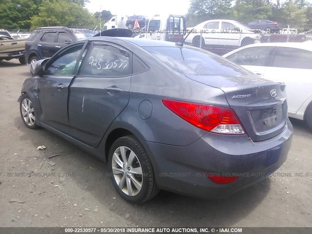 KMHCU4AE5CU068693 - 2012 HYUNDAI ACCENT GLS/GS/SE GRAY photo 3