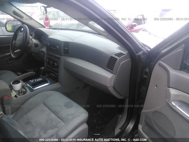 1J8GR48K07C629275 - 2007 JEEP GRAND CHEROKEE LAREDO/COLUMBIA/FREEDOM მწვანე ფოტო 5