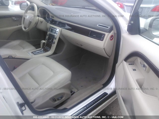 YV1AH852871035406 - 2007 VOLVO S80 V8 WHITE photo 5