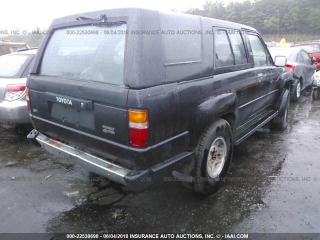 JT4RN62D4J0233182 - 1988 TOYOTA 4RUNNER RN60 BLACK photo 4