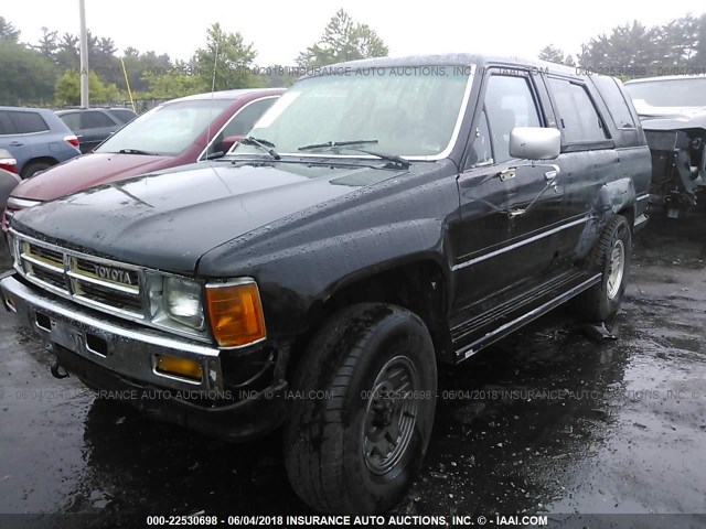 JT4RN62D4J0233182 - 1988 TOYOTA 4RUNNER RN60 BLACK photo 6