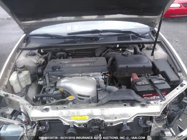 4T1BE32K44U898817 - 2004 TOYOTA CAMRY LE/XLE/SE ოქროსფერი ფოტო 10