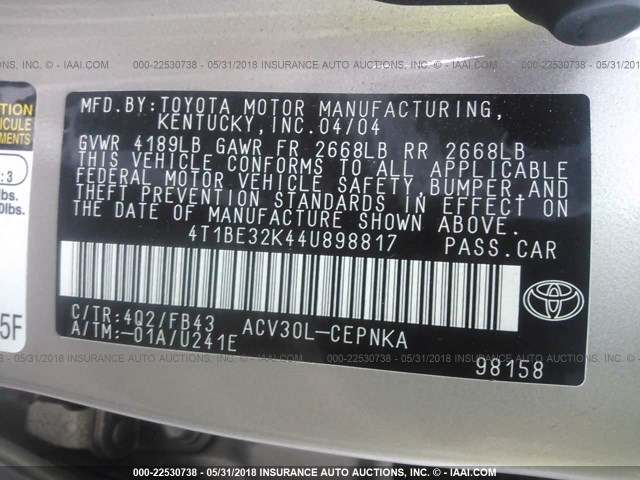 4T1BE32K44U898817 - 2004 TOYOTA CAMRY LE/XLE/SE ოქროსფერი ფოტო 9