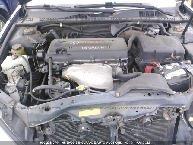 4T1BE32K62U526425 - 2002 TOYOTA CAMRY LE/XLE/SE ლურჯი ფოტო 10