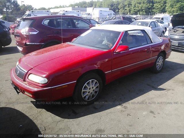 1C3EU4533SF650580 - 1995 CHRYSLER LEBARON GTC Қызыл фото 2