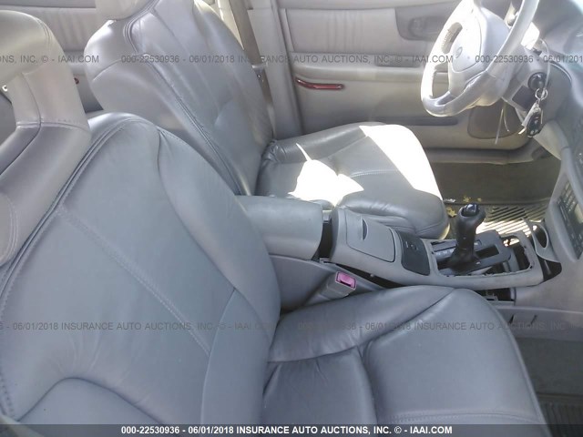 2G4WB52K931181801 - 2003 BUICK REGAL LS 银色 照片 5