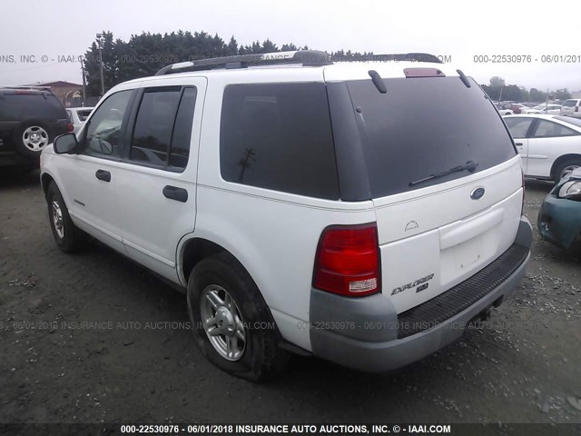 1FMZU72E62UA12464 - 2002 FORD EXPLORER XLS WHITE photo 3