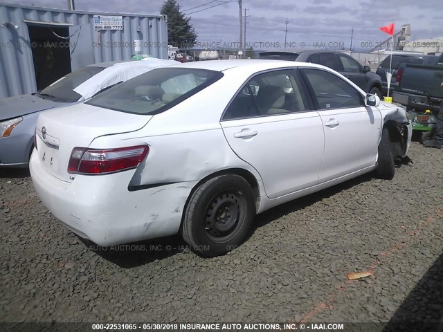 4T4BE46K78R044657 - 2008 TOYOTA CAMRY CE/LE/XLE/SE WHITE photo 4