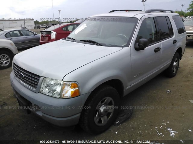 1FMZU62EX2UC01502 - 2002 FORD EXPLORER XLS SILVER photo 2