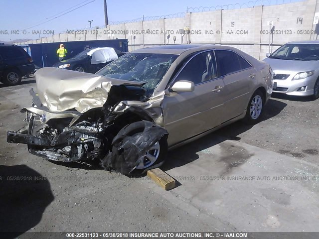 4T1BK3EK9BU622134 - 2011 TOYOTA CAMRY SE/LE/XLE 棕色 照片 2