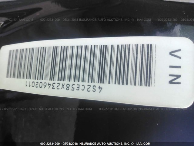 4S2CE58X234602011 - 2003 ISUZU AXIOM XS Qara foto 9