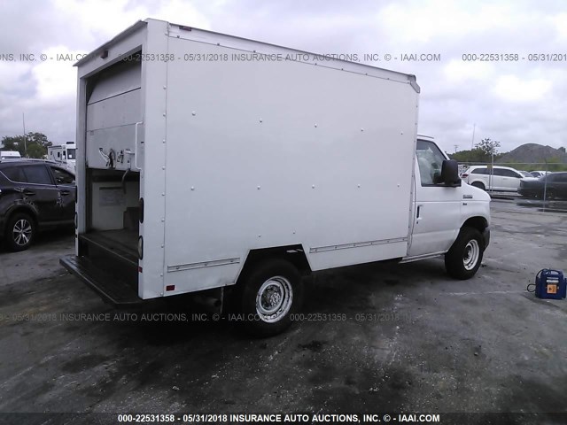 1FDWE3FL5BDA88243 - 2011 FORD ECONOLINE E350 SUPER DUTY CTWAY VAN WHITE photo 4