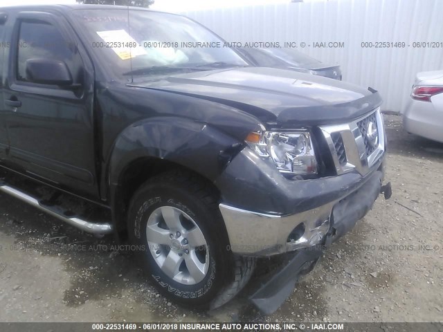 1N6AD0EVXAC402229 - 2010 NISSAN FRONTIER CREW CAB SE/LE/NISMO GRAY photo 6