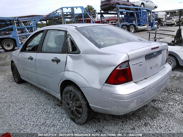 1FAFP34N57W340433 - 2007 FORD FOCUS ZX4/S/SE/SES 银色 照片 3