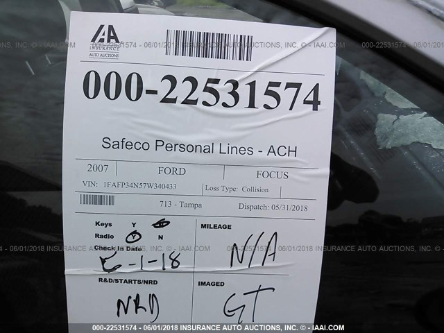 1FAFP34N57W340433 - 2007 FORD FOCUS ZX4/S/SE/SES 银色 照片 7