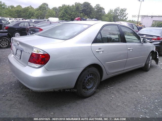 4T1BE32K55U034845 - 2005 TOYOTA CAMRY LE/XLE/SE 银色 照片 4