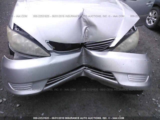 4T1BE32K55U034845 - 2005 TOYOTA CAMRY LE/XLE/SE 银色 照片 6