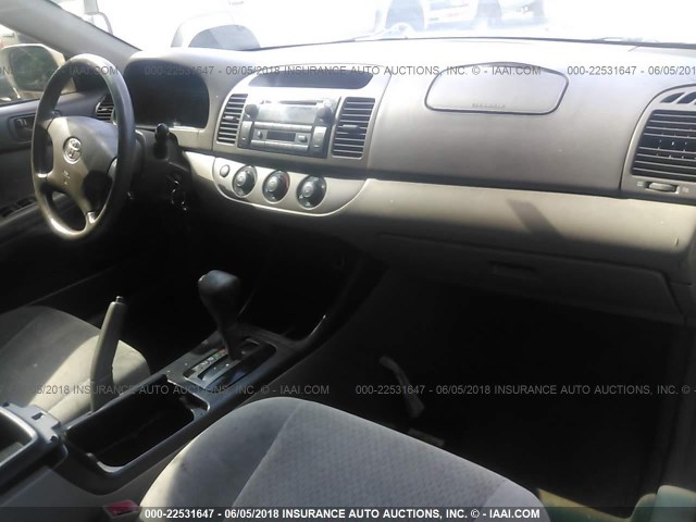 4T1BE32KX3U187931 - 2003 TOYOTA CAMRY LE/XLE/SE GOLD photo 5