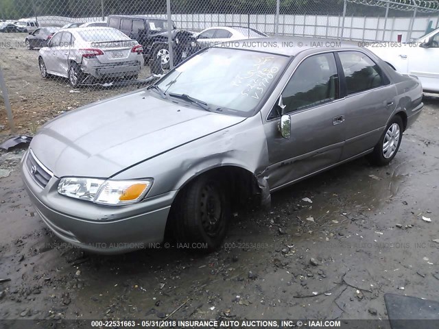 4T1BG22K0YU633970 - 2000 TOYOTA CAMRY CE/LE/XLE 米色 照片 2
