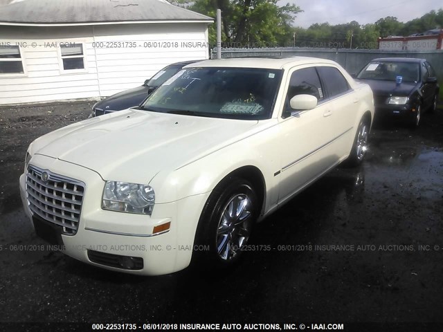 2C3KA53V39H620638 - 2009 CHRYSLER 300 TOURING CREAM photo 2