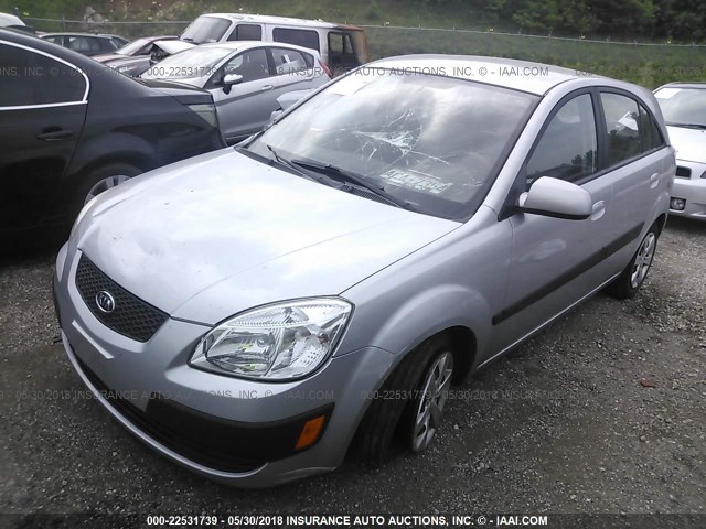 KNADE243996537590 - 2009 KIA RIO 5 SX SILVER photo 2