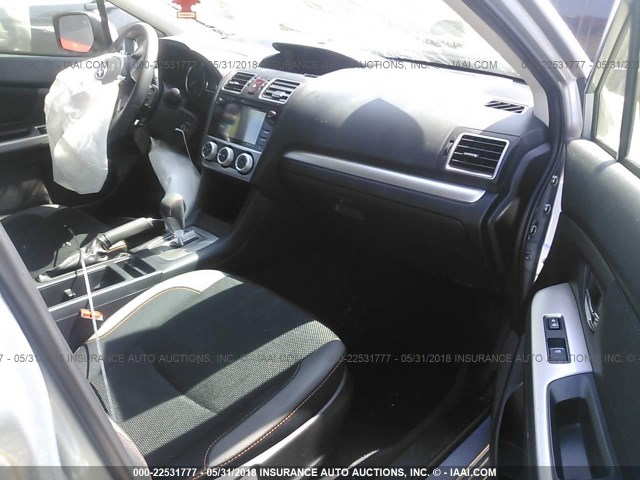 JF2GPADC3HH237956 - 2017 SUBARU CROSSTREK PREMIUM SILVER photo 5