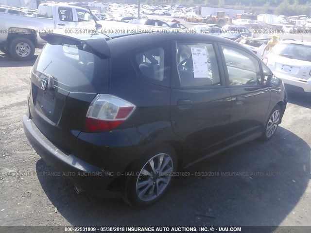 JHMGE8G50CC027555 - 2012 HONDA FIT SPORT BLACK photo 4