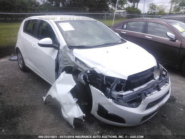 1G1JA6SH7G4176515 - 2016 CHEVROLET SONIC LS 白色 照片 1