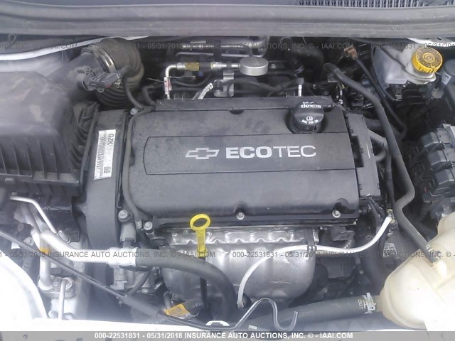 1G1JA6SH7G4176515 - 2016 CHEVROLET SONIC LS 白色 照片 10