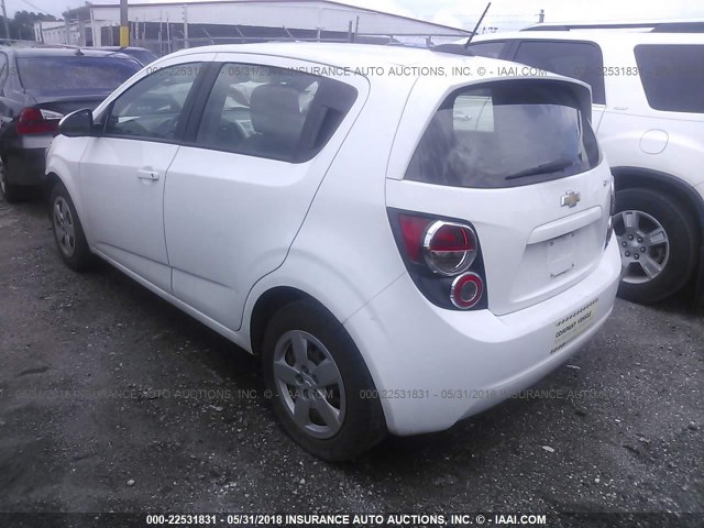 1G1JA6SH7G4176515 - 2016 CHEVROLET SONIC LS 白色 照片 3