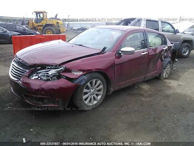 1C3CCBCG0EN157762 - 2014 CHRYSLER 200 LIMITED RED photo 2