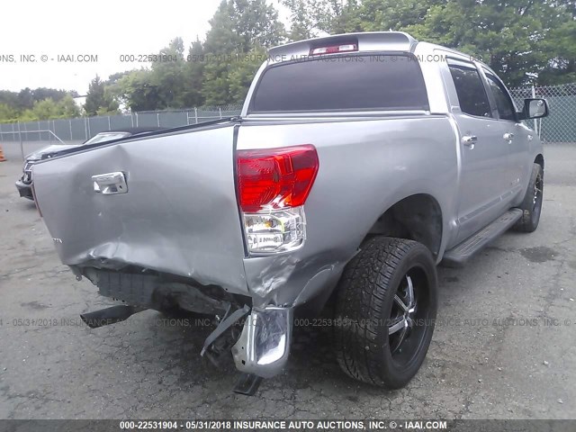 5TFHY5F14AX113581 - 2010 TOYOTA TUNDRA CREWMAX LIMITED SILVER photo 4