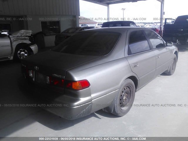 4T1BG22K71U119622 - 2001 TOYOTA CAMRY CE/LE/XLE 灰色 照片 4