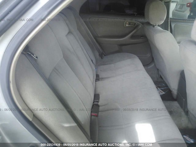 4T1BG22K71U119622 - 2001 TOYOTA CAMRY CE/LE/XLE 灰色 照片 8