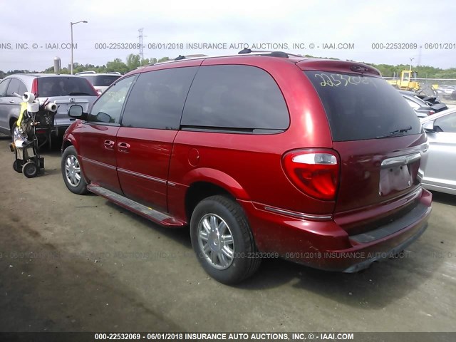 2C4GP64L15R137558 - 2005 CHRYSLER TOWN & COUNTRY LIMITED RED photo 3