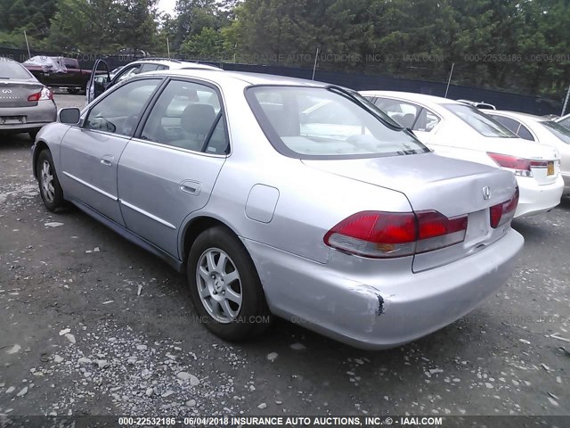 1HGCG66842A094973 - 2002 HONDA ACCORD EX/SE SILVER photo 3