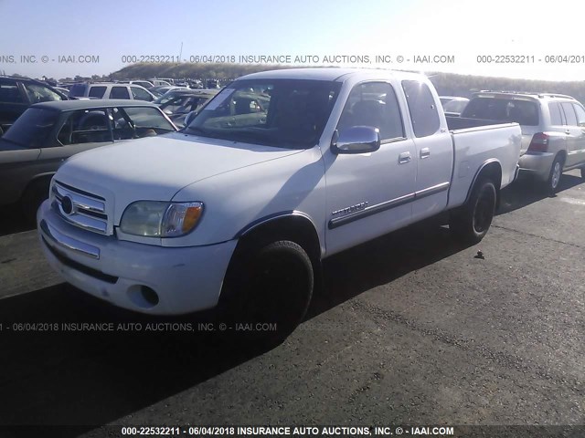 5TBRN34133S380037 - 2003 TOYOTA TUNDRA ACCESS CAB SR5 WHITE photo 2